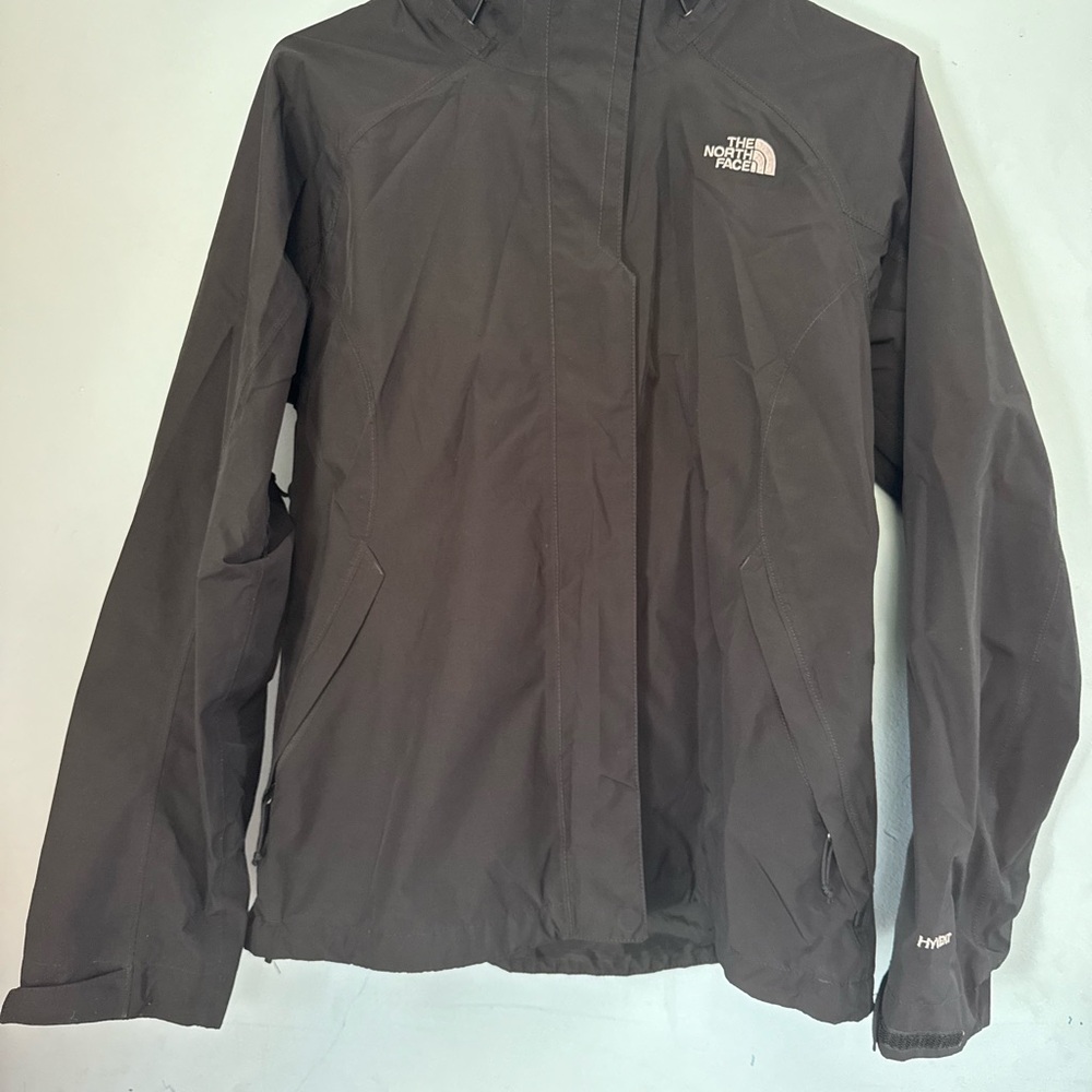The North Face Black HyVent waterproof Outdoor Jacket Size Medium (M)